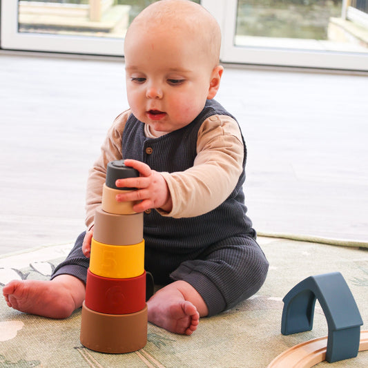 Silicone stacking cups UK – 7 piece food grade baby toy by Ellor & Co