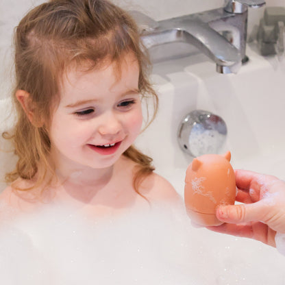 Baby Ellor silicone animal bath toy, colorful and soft bath toy for kids, featuring playful animal shapes for bath time fun.