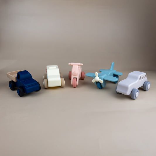 set of 5 silicone vehicles