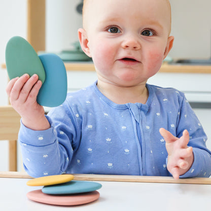 Baby Ellor silicone stacking pebbles, 8-piece set of colorful, soft toys for toddlers to build and play.